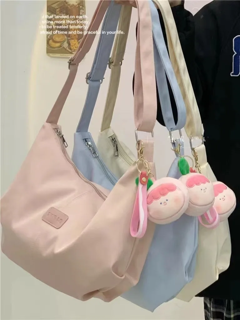 HANGING BAG