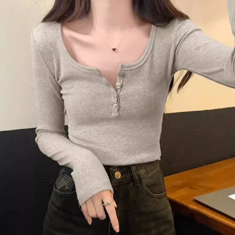 Chic Ribbed Button Front Crop Top for Women | Slim Fit Casual Tee